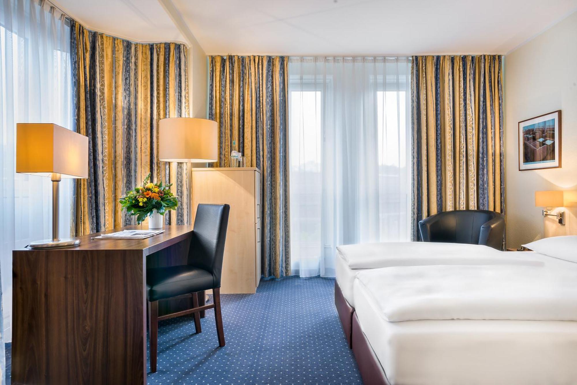Hotel Mariella Köln Eksteriør billede