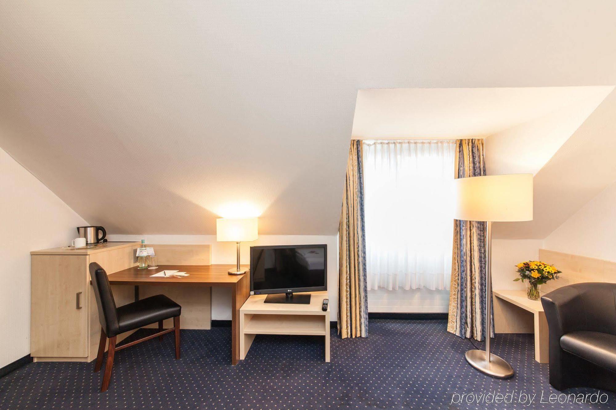 Hotel Mariella Köln Eksteriør billede